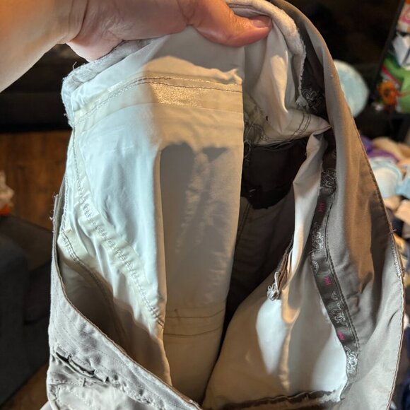 Helly Hansen waterproof snow pants - FLAWED - Picture 8 of 8